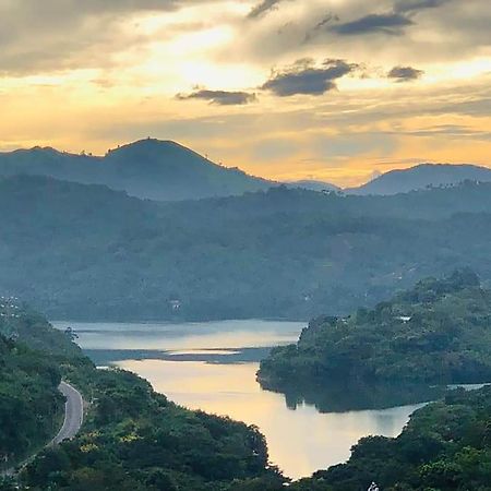 Kandy Victoria Eco Resort Eksteriør bilde